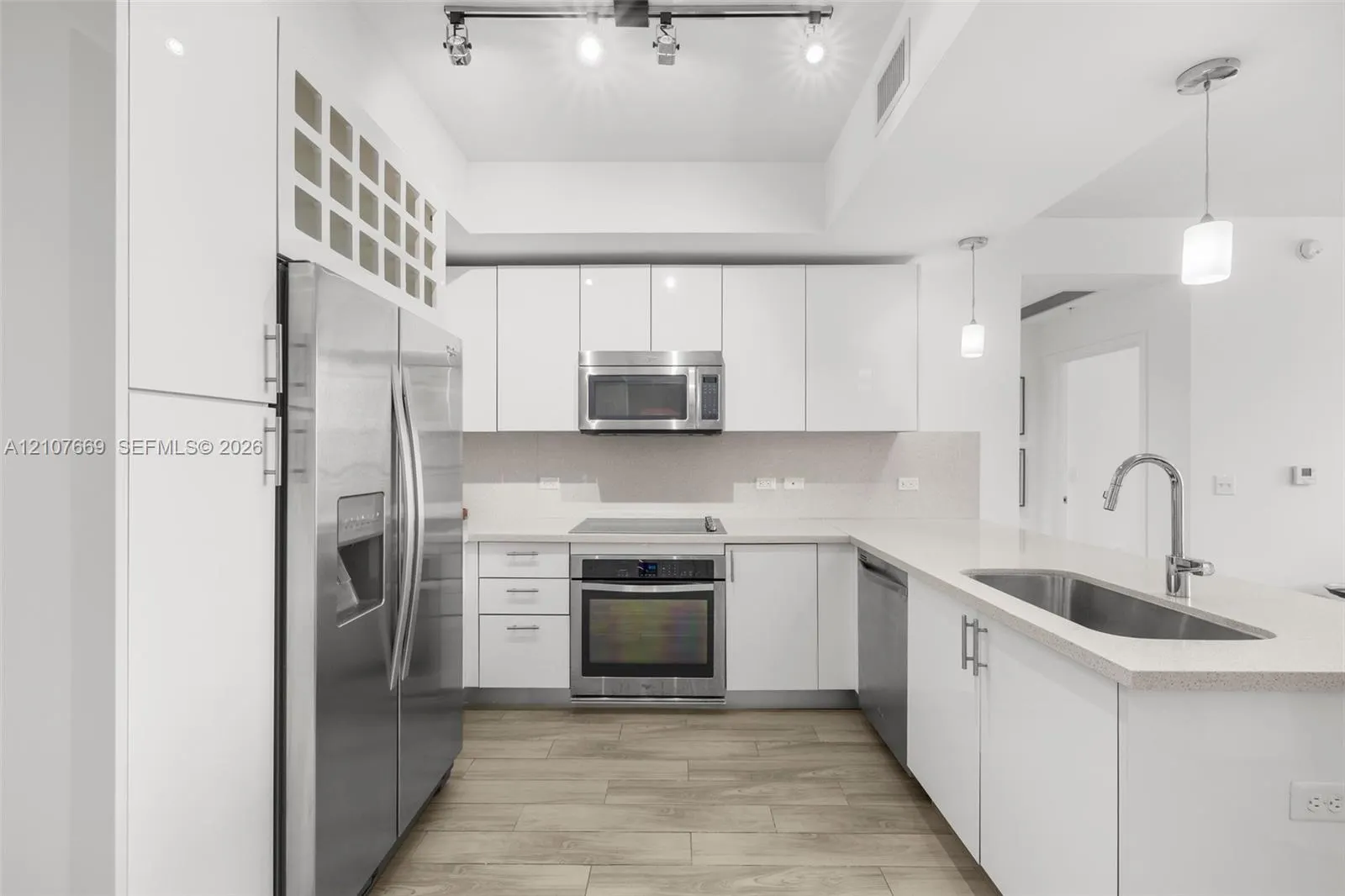 999 SW 1st Avenue #2611