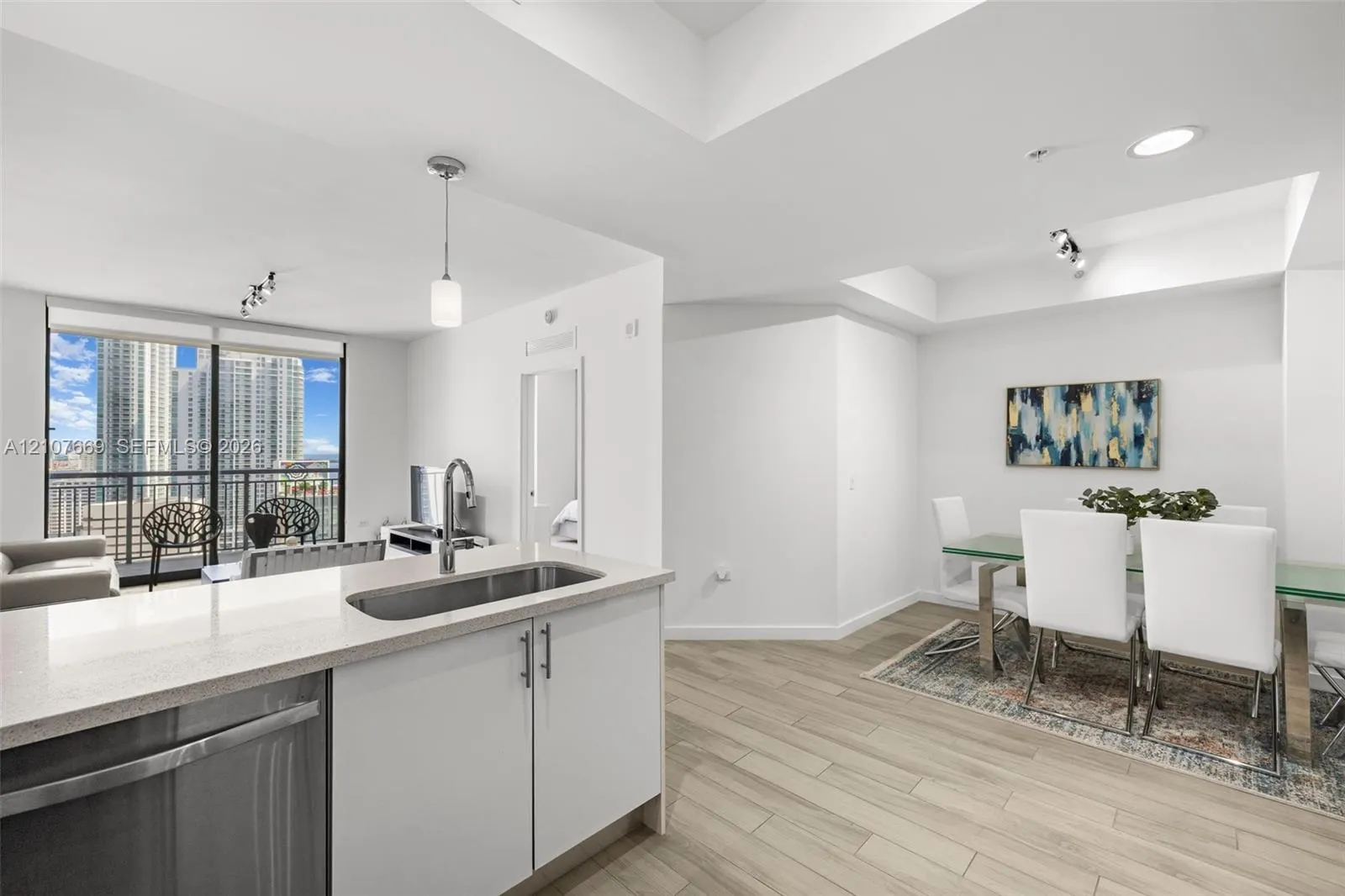 999 SW 1st Avenue #2611