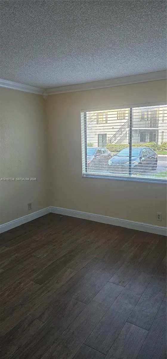 280 Racquet Club Road #103