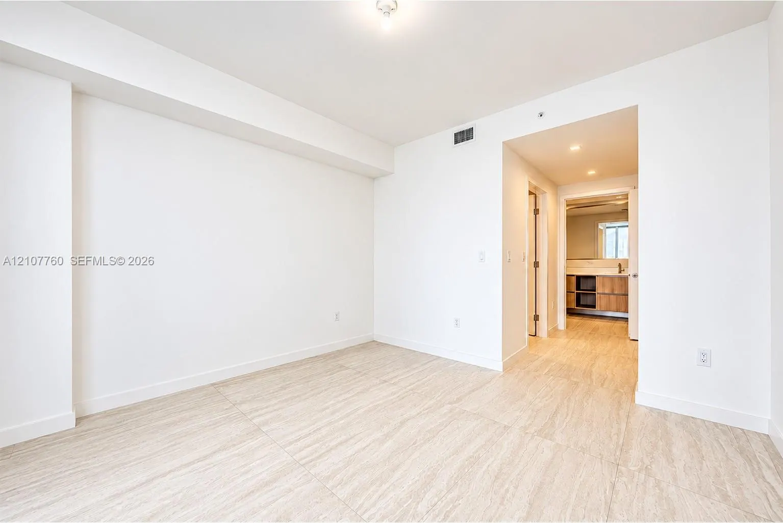 77 SE 5th Street #2803