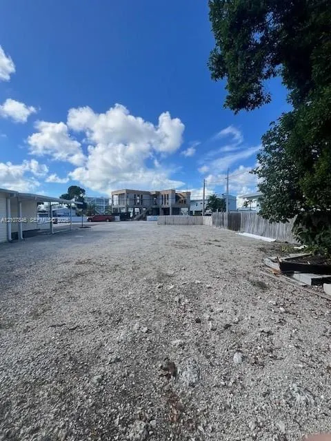 938 Plantation Road