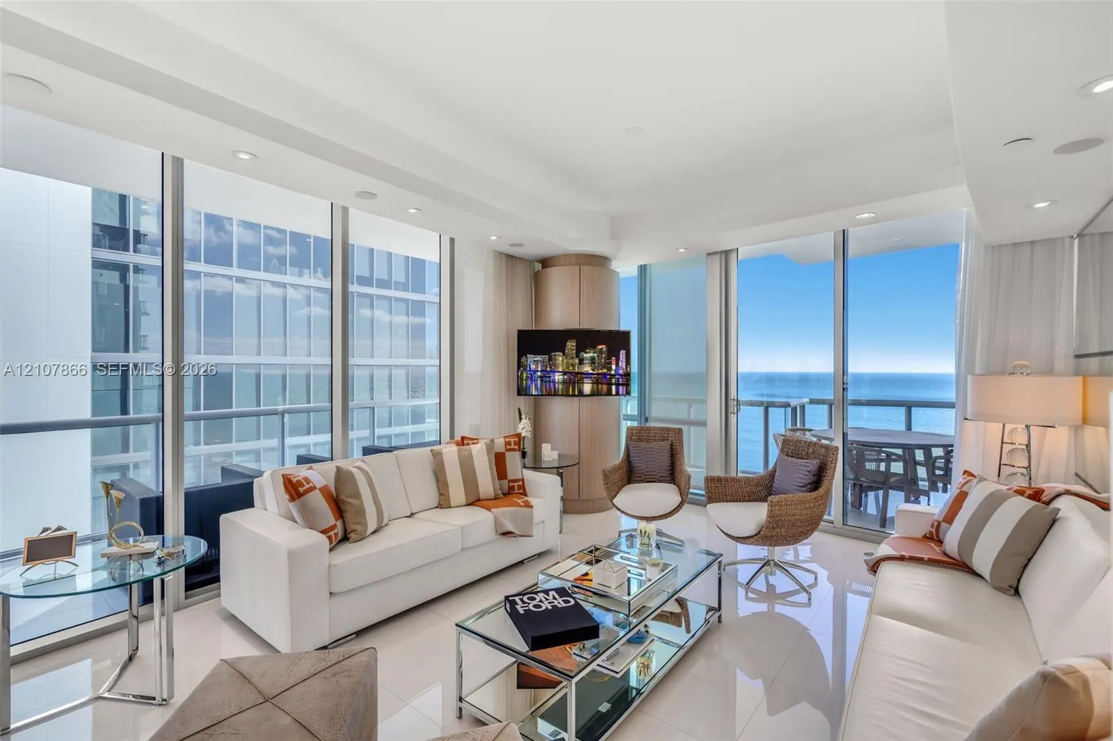 17121 Collins Avenue #2608