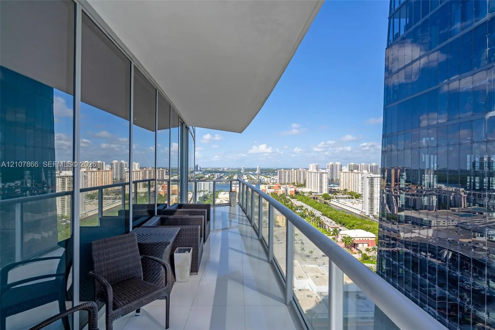 17121 Collins Avenue #2608