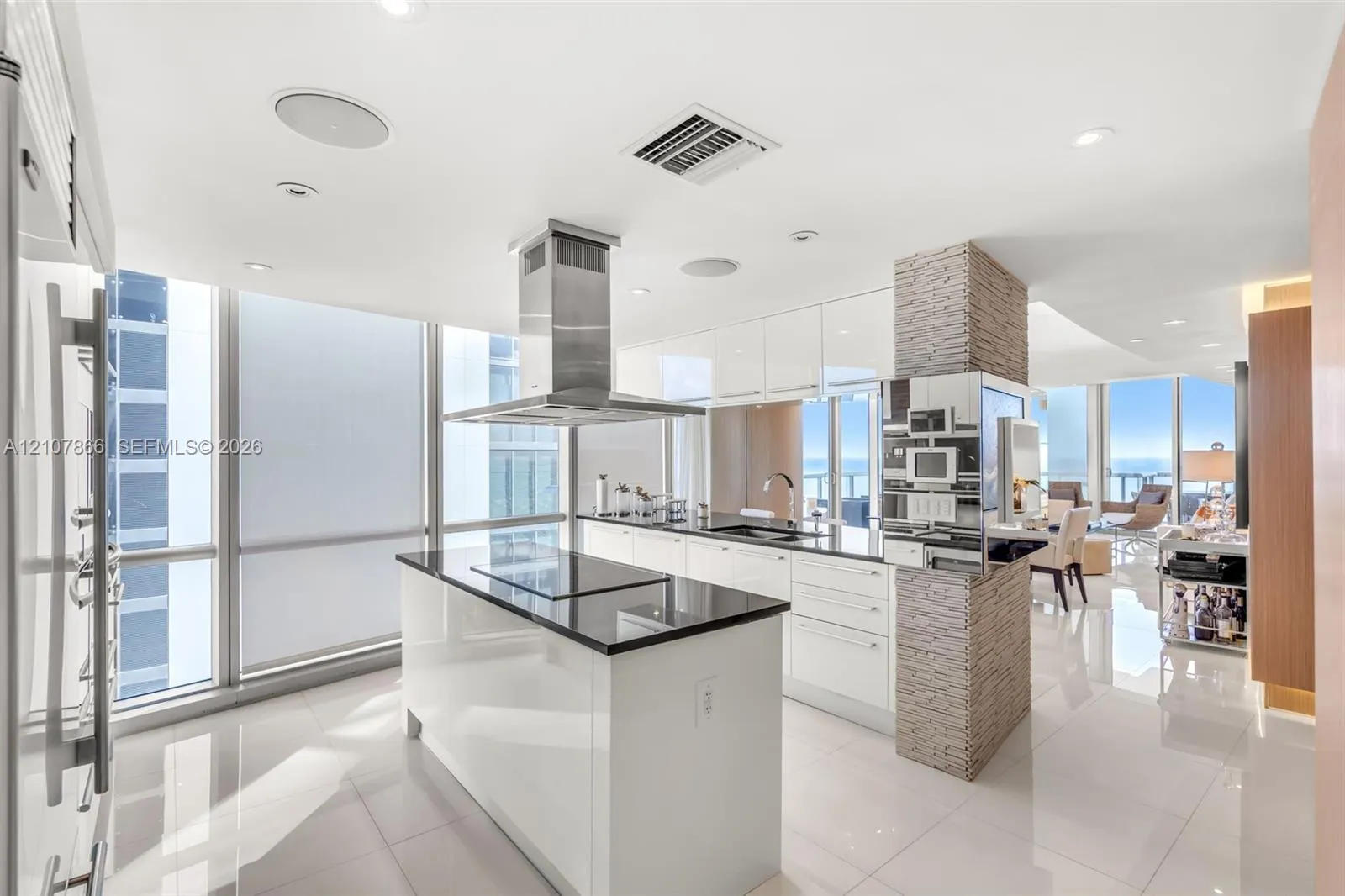 17121 Collins Avenue #2608
