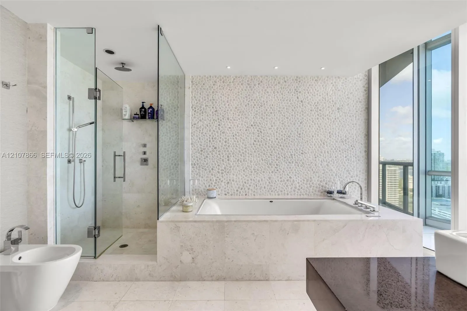 17121 Collins Avenue #2608