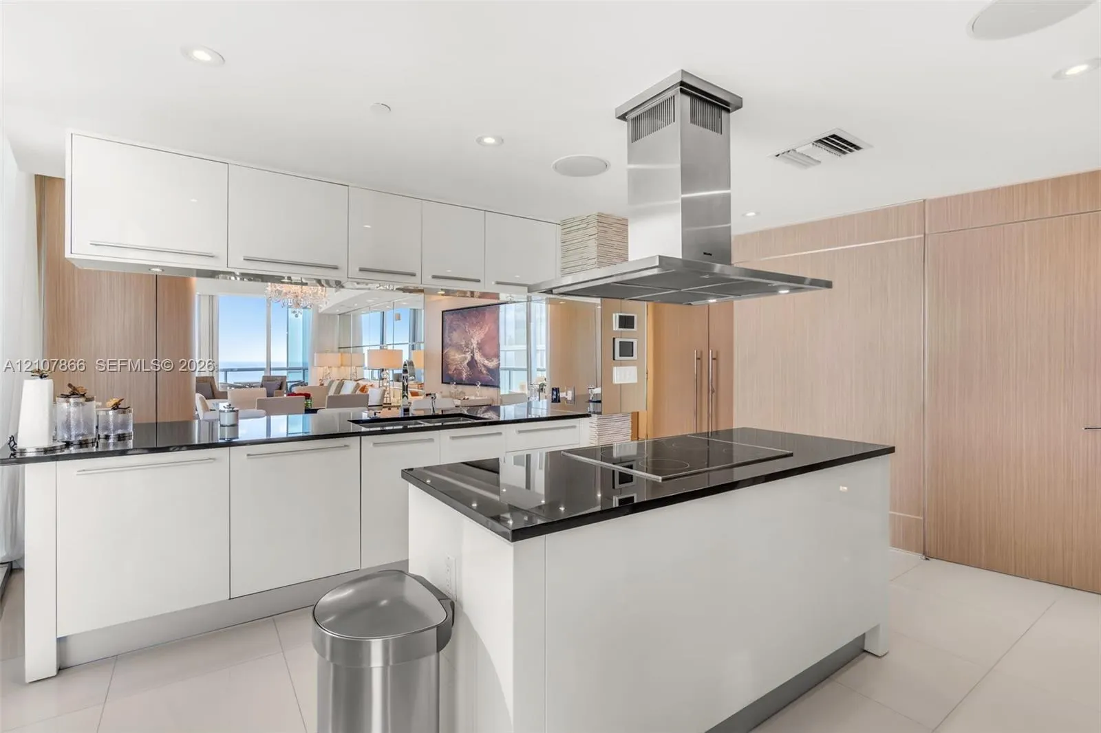 17121 Collins Avenue #2608