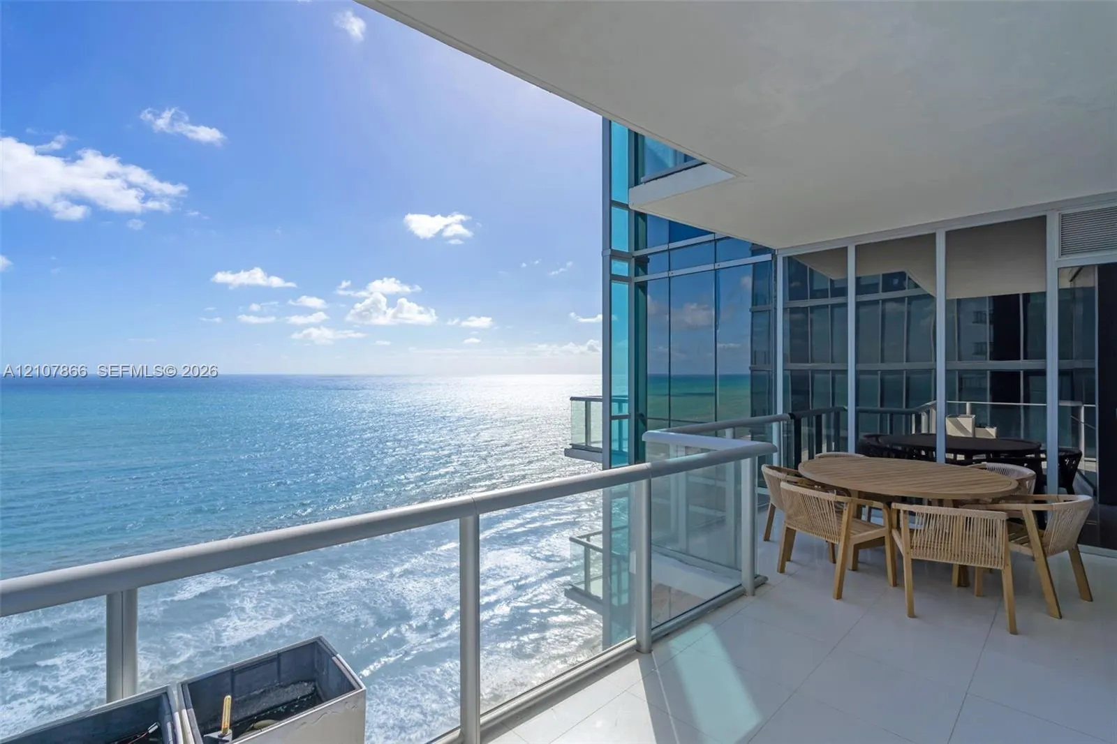 17121 Collins Avenue #2608