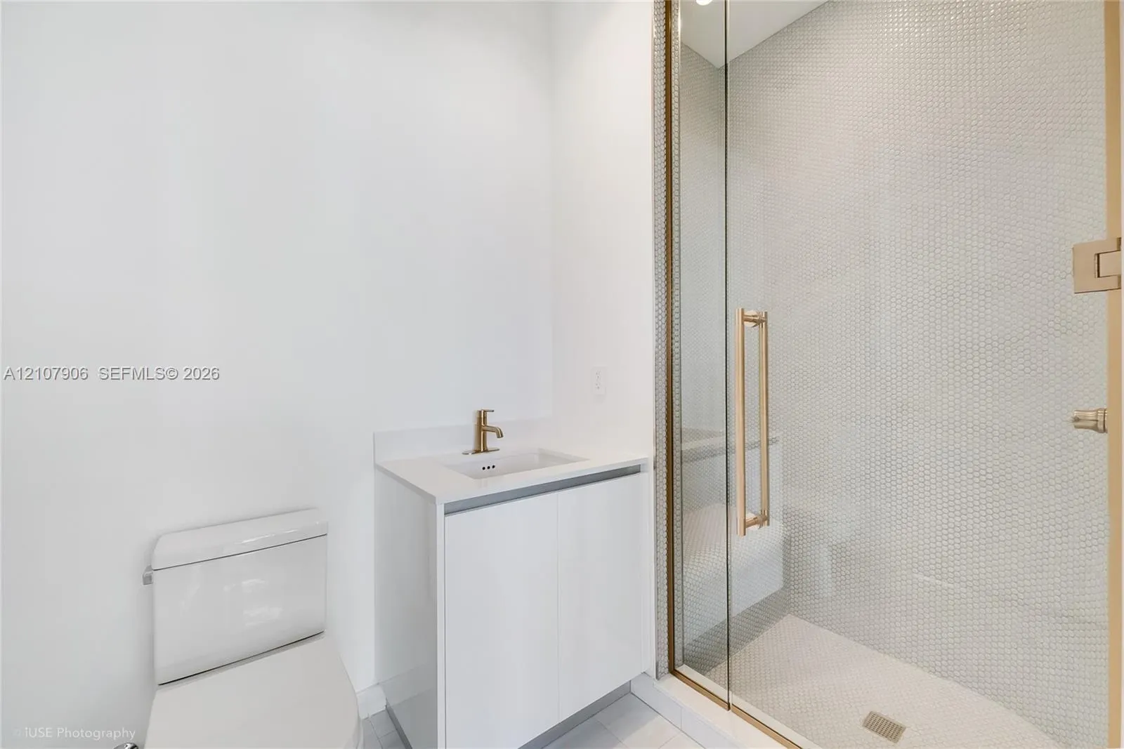 2655 S Bayshore Drive #910