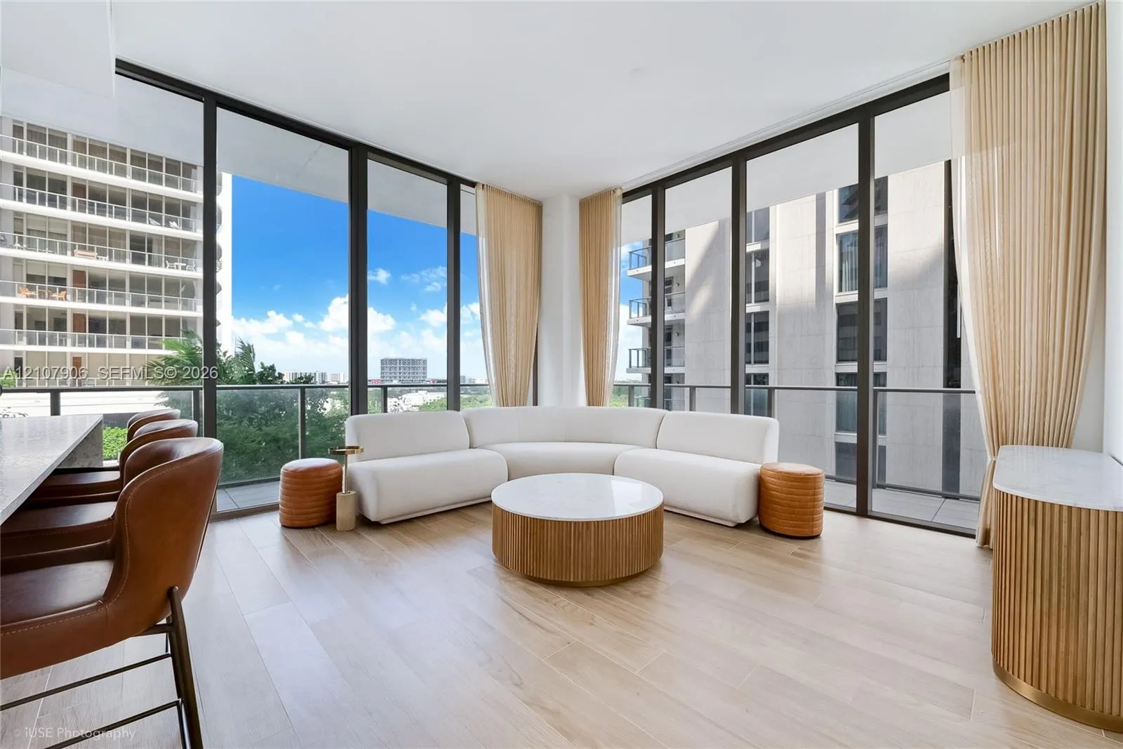 2655 S Bayshore Drive #910