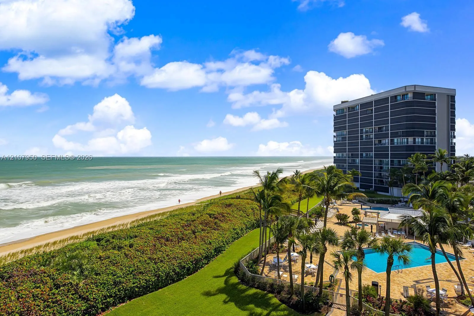 8800 S Ocean Drive #608