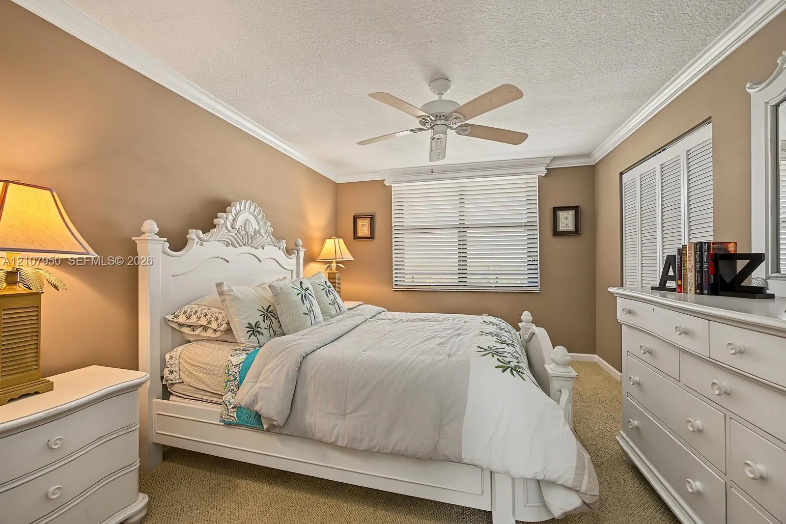 8800 S Ocean Drive #608