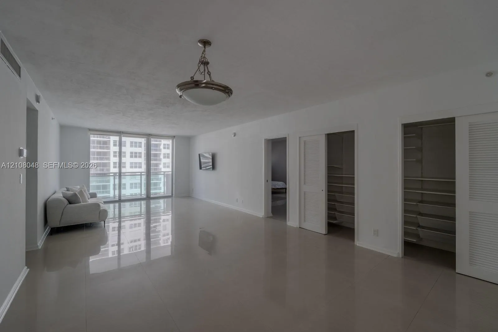 3001 S Ocean Drive #809