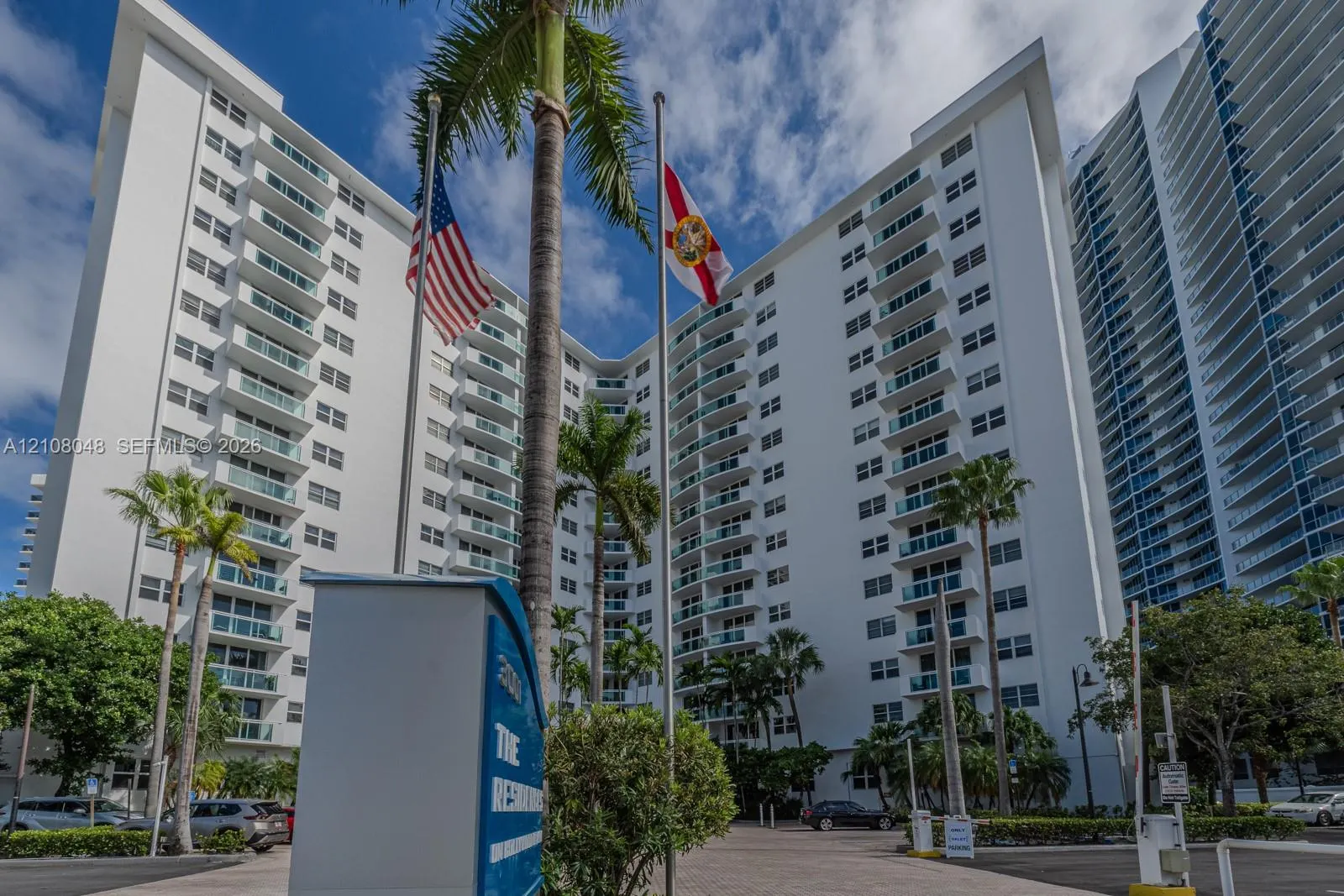 3001 S Ocean Drive #809