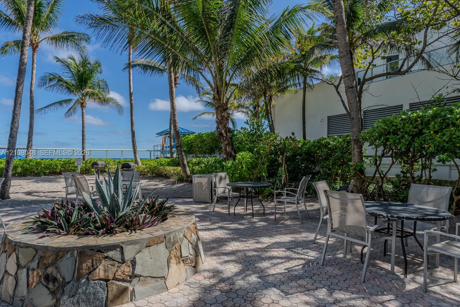 3001 S Ocean Drive #809