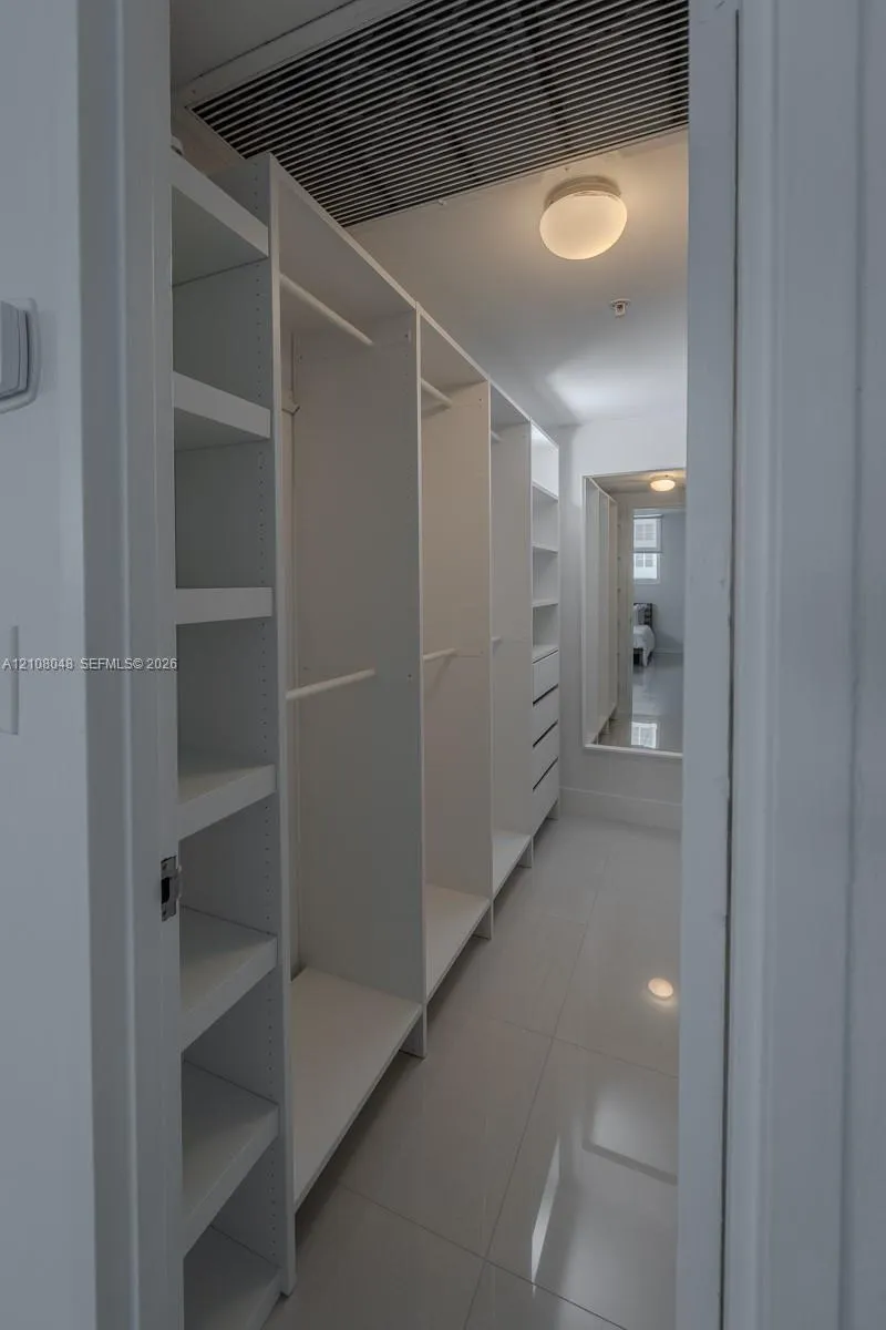 3001 S Ocean Drive #809