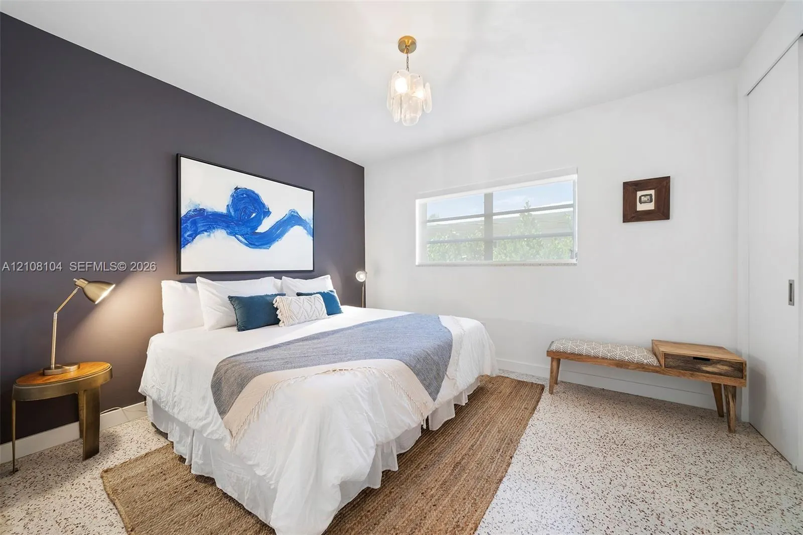 365 N Shore Drive