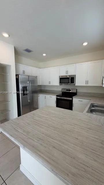 10962 W 33rd Court #10962