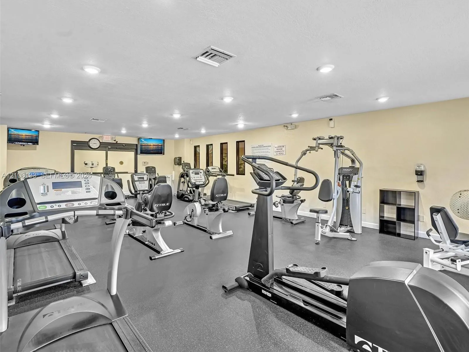 9620 Sunrise Lakes Boulevard #302