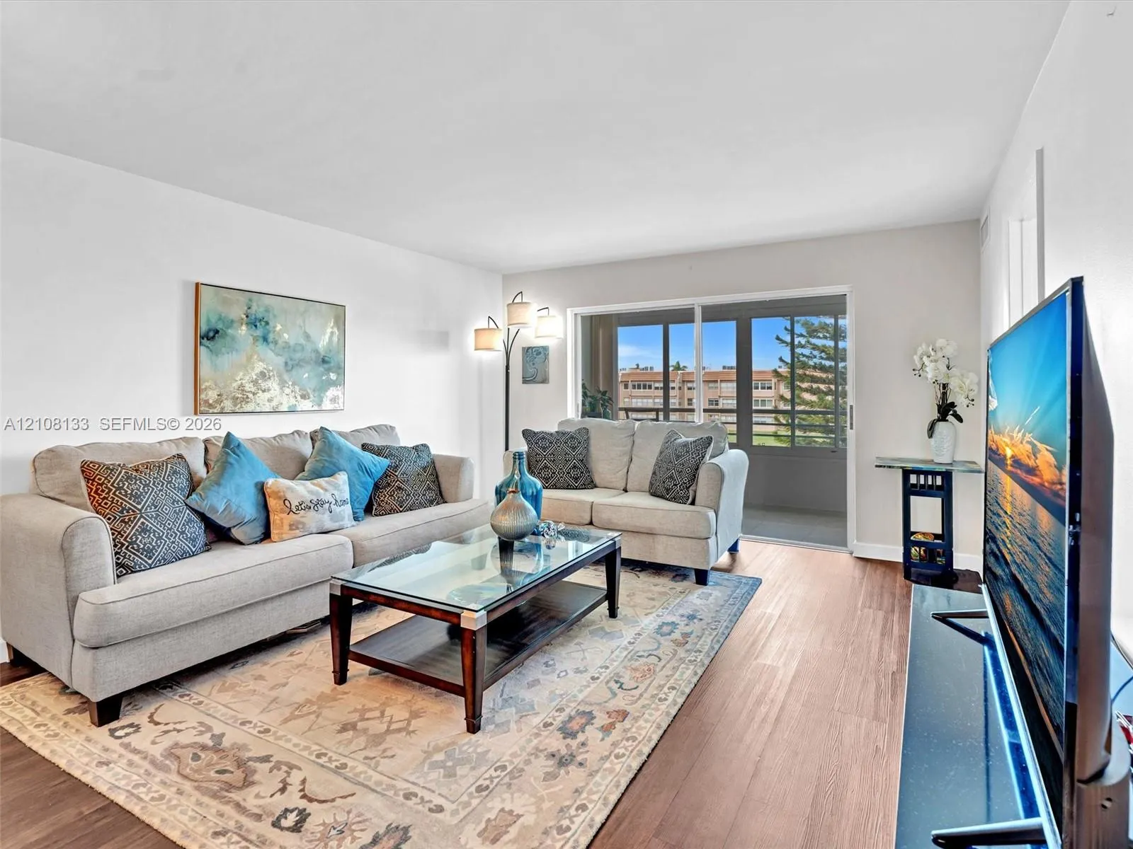 9620 Sunrise Lakes Boulevard #302