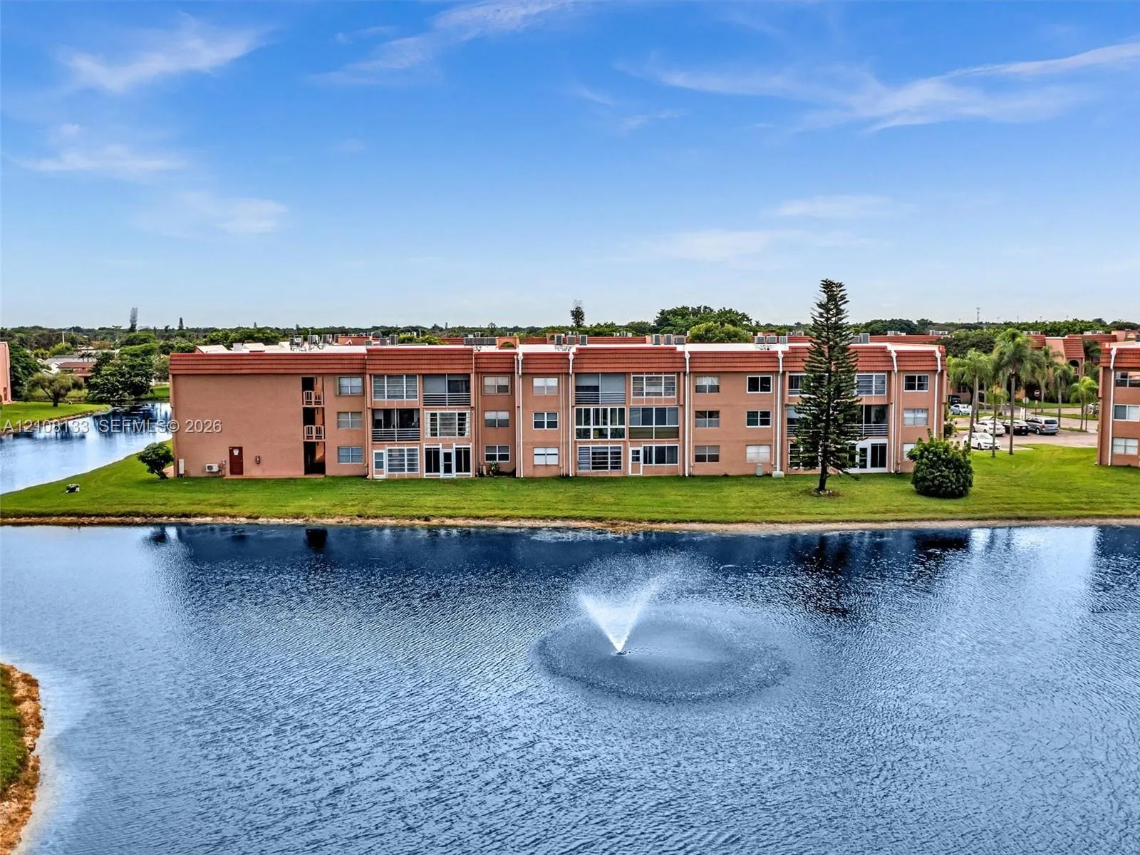 9620 Sunrise Lakes Boulevard #302