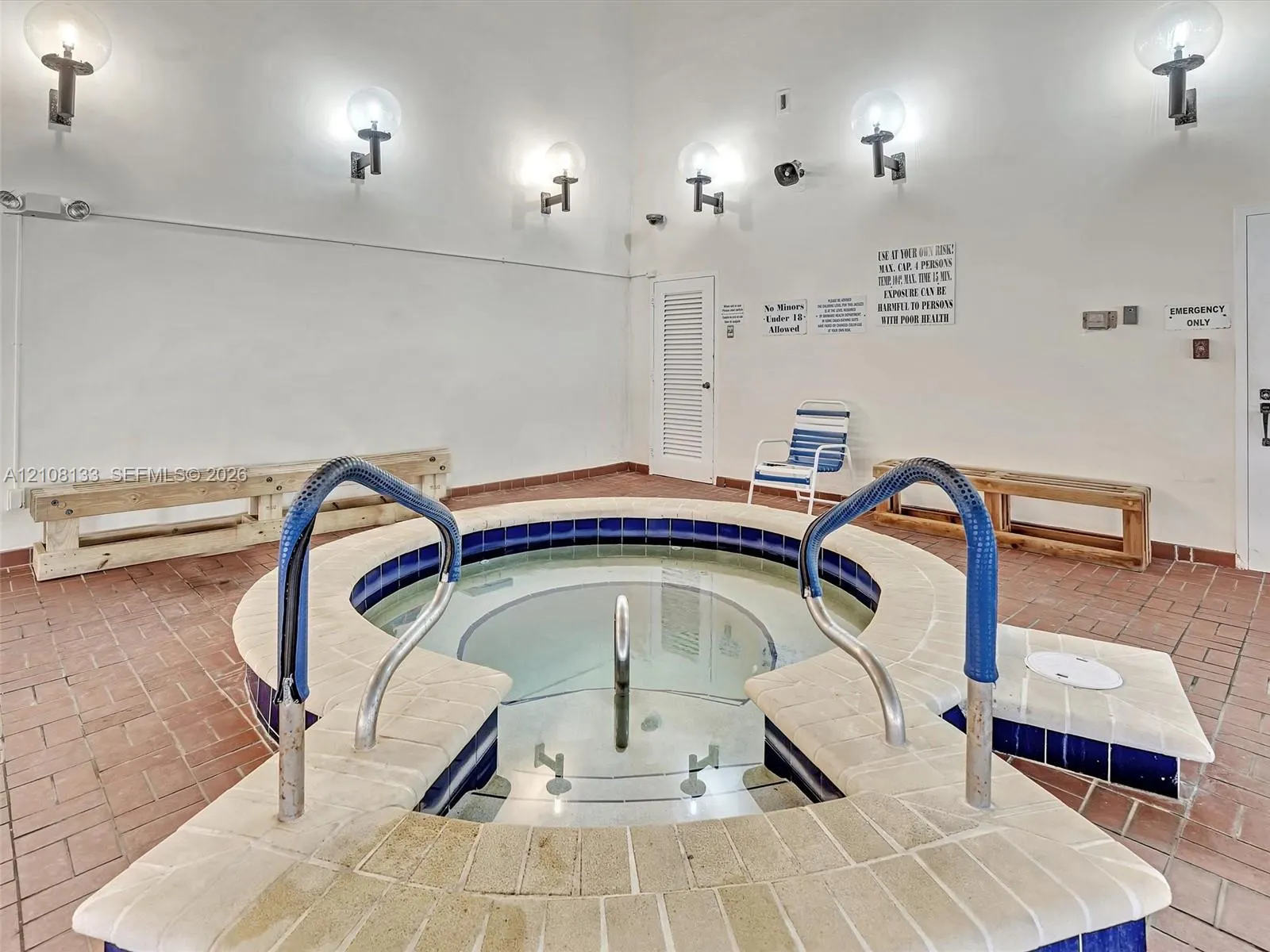 9620 Sunrise Lakes Boulevard #302
