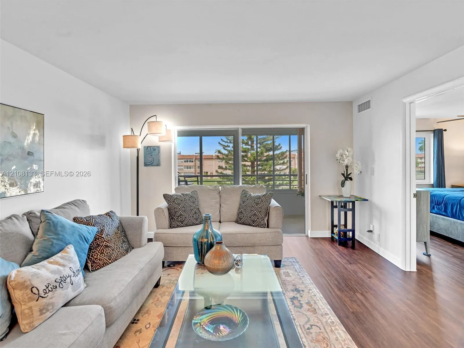 9620 Sunrise Lakes Boulevard #302
