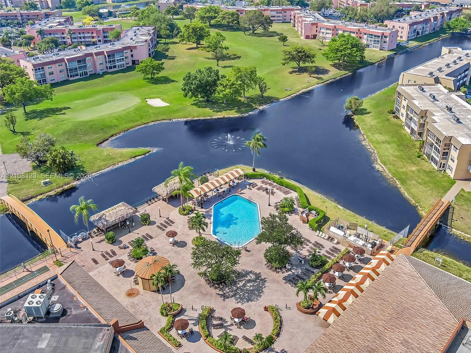 9620 Sunrise Lakes Boulevard #302