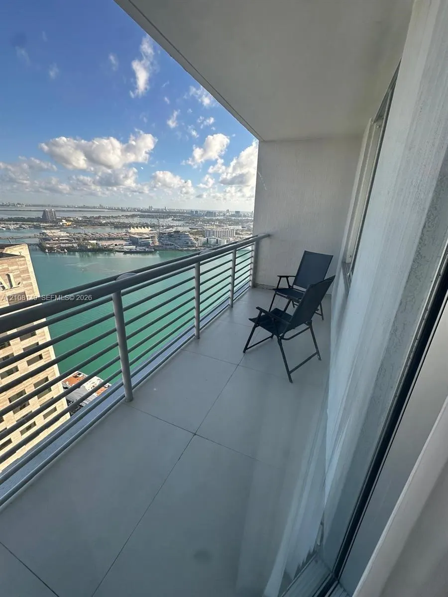 335 S Biscayne Boulevard #4204