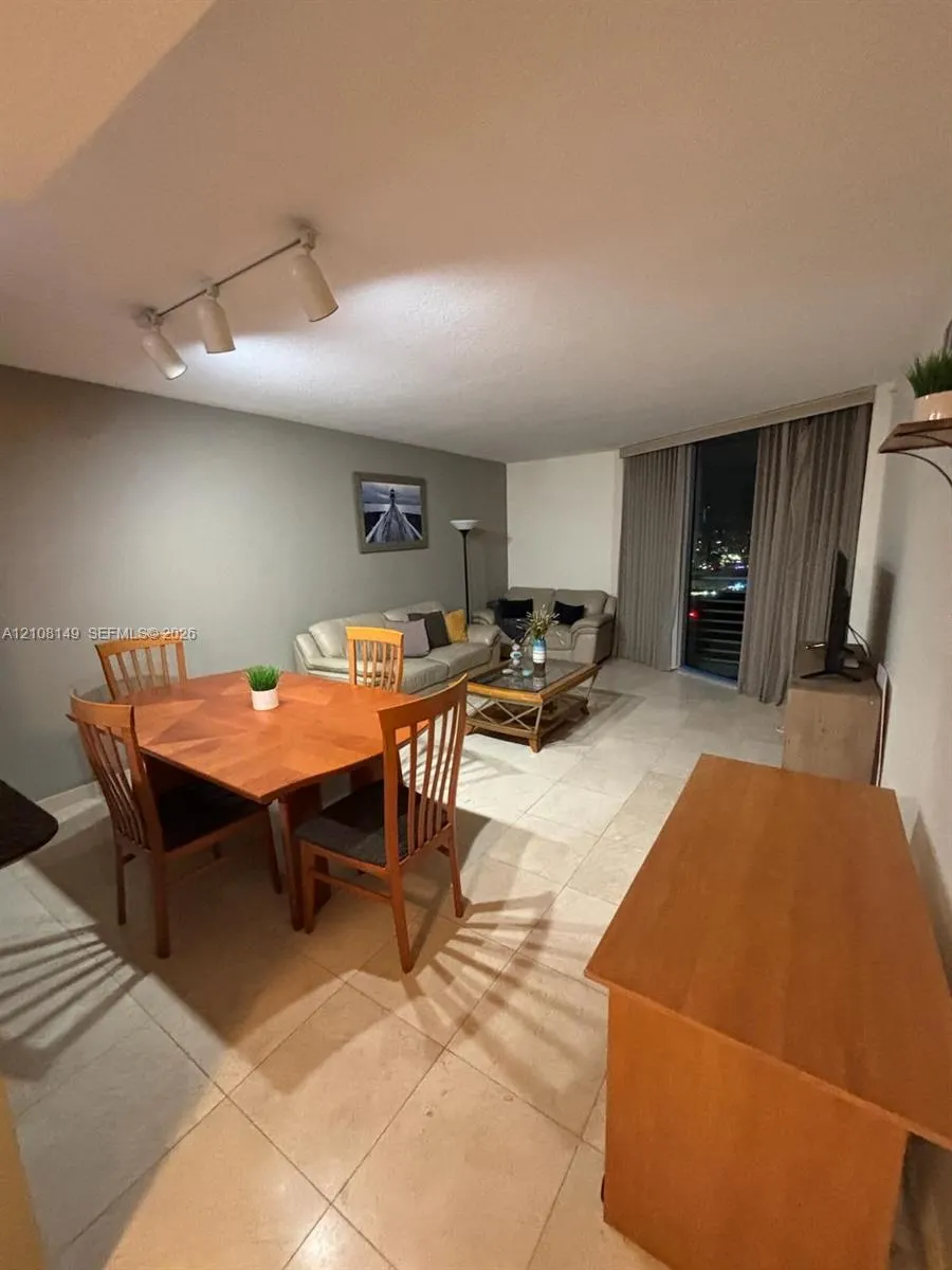 335 S Biscayne Boulevard #4204