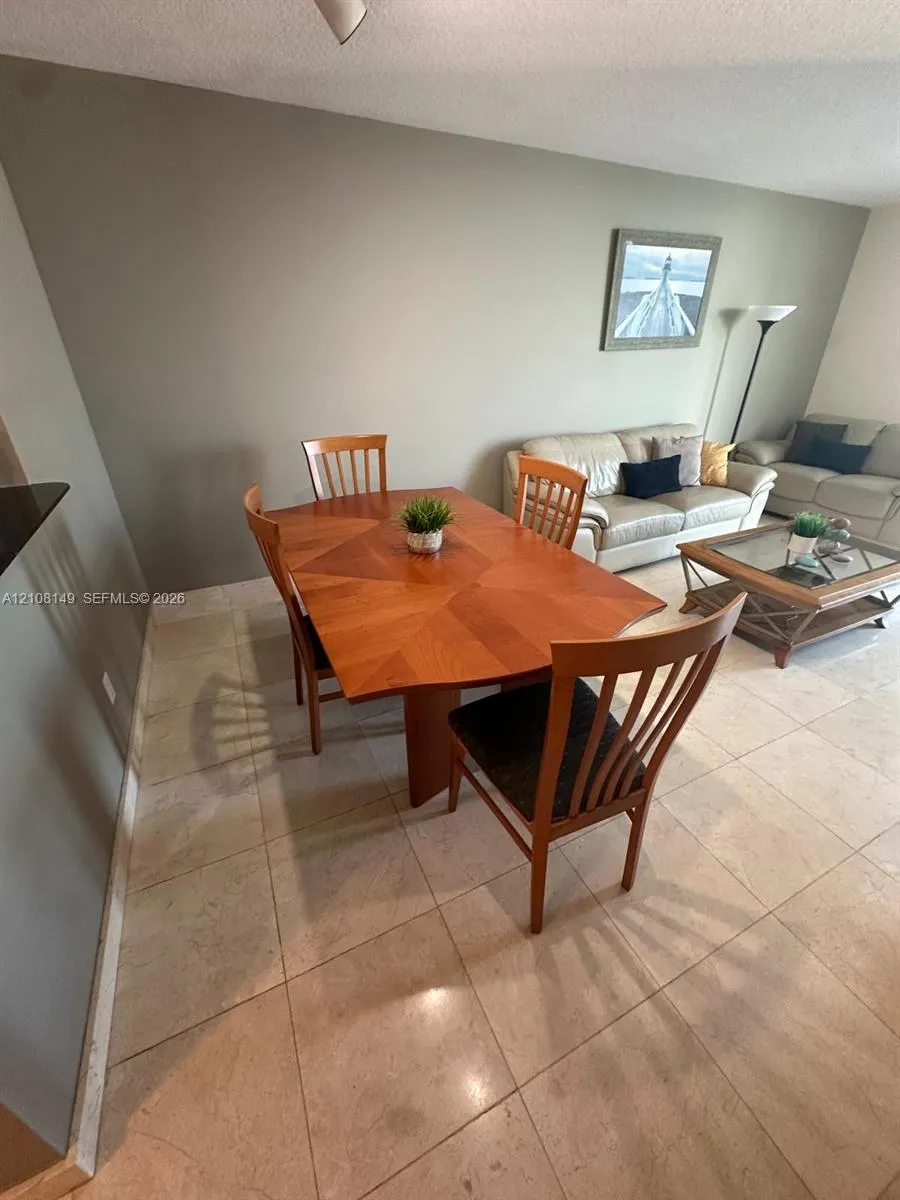 335 S Biscayne Boulevard #4204