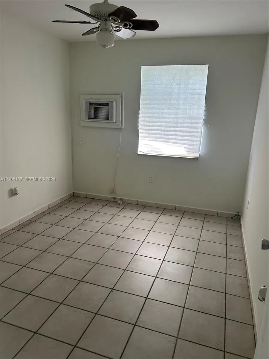 682 W 37th Street