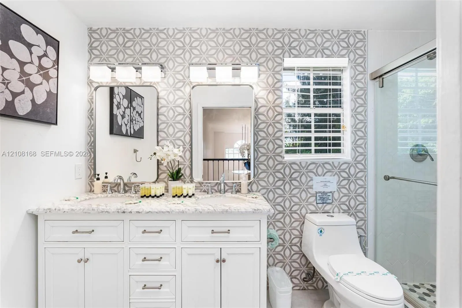 5100 NW 76th Place