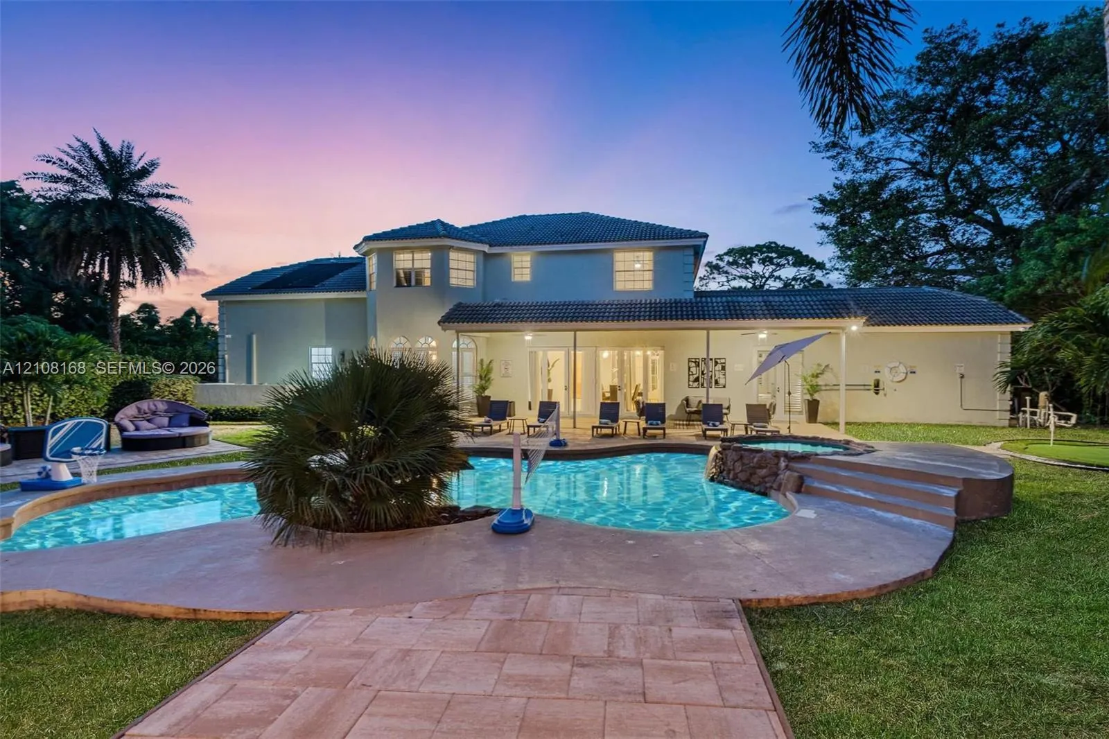 5100 NW 76th Place