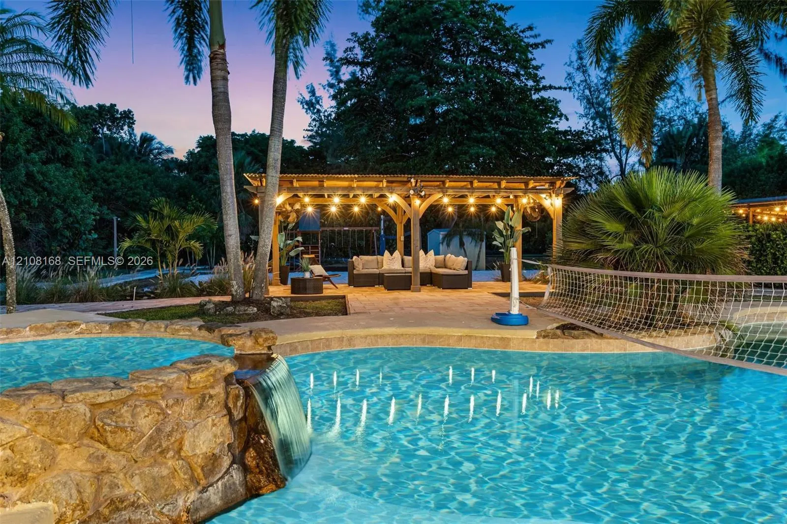 5100 NW 76th Place