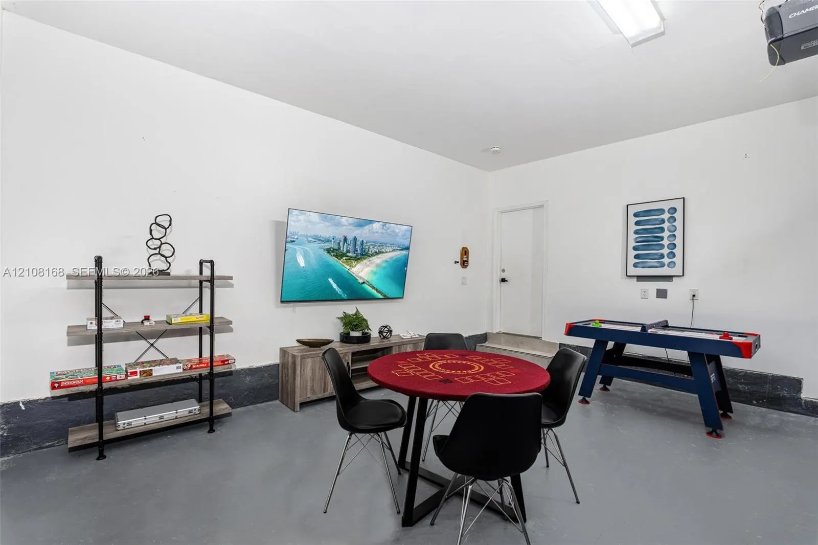 5100 NW 76th Place