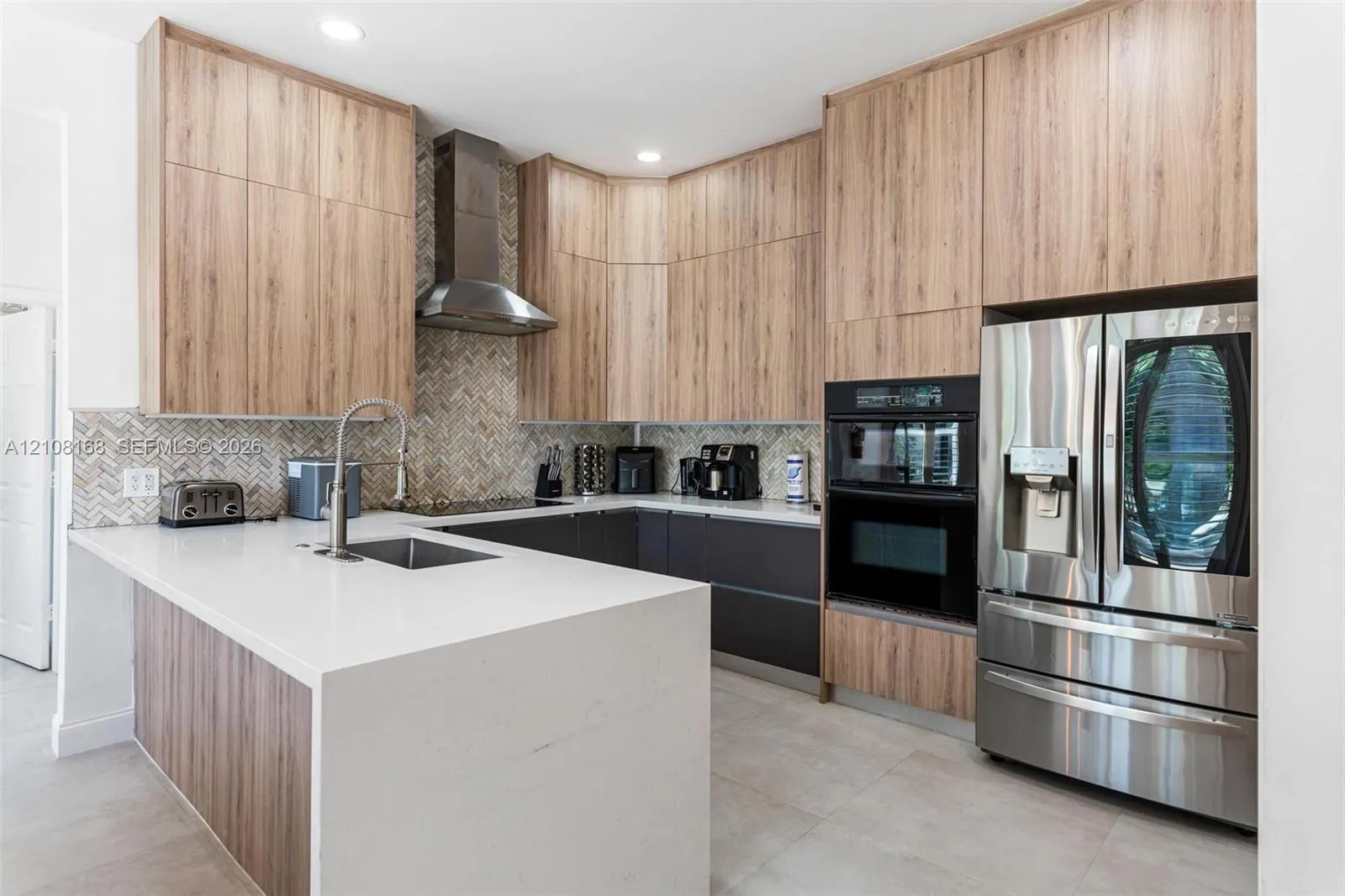 5100 NW 76th Place