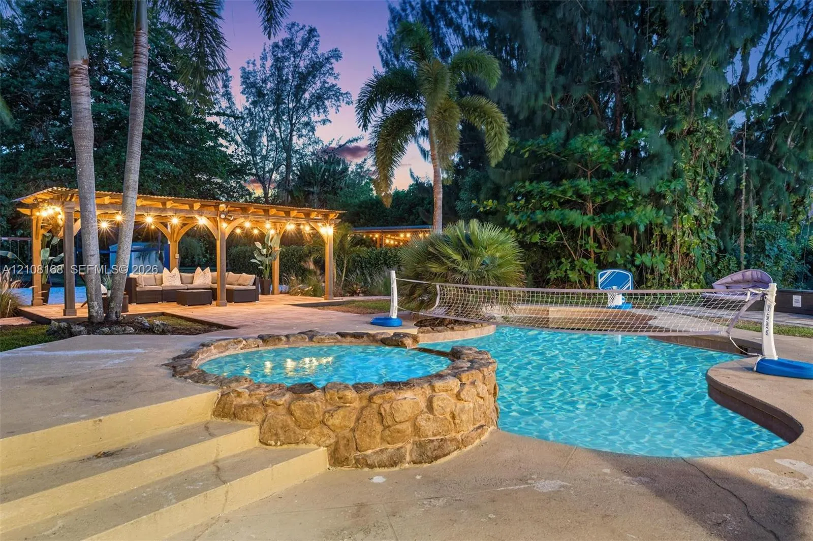 5100 NW 76th Place