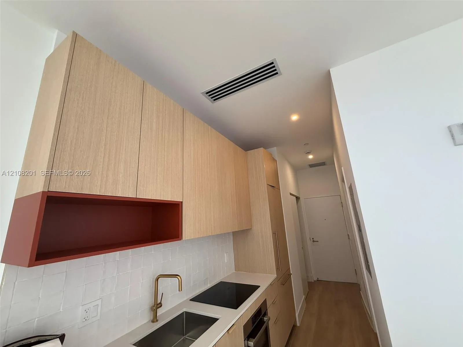 32 90 Ne 32 Street #1115