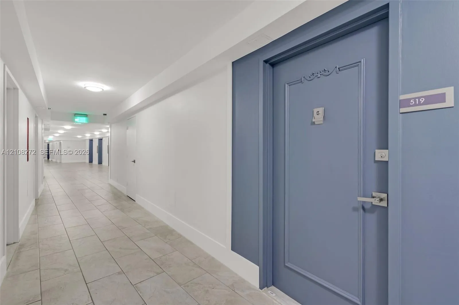 6039 Collins Avenue #519