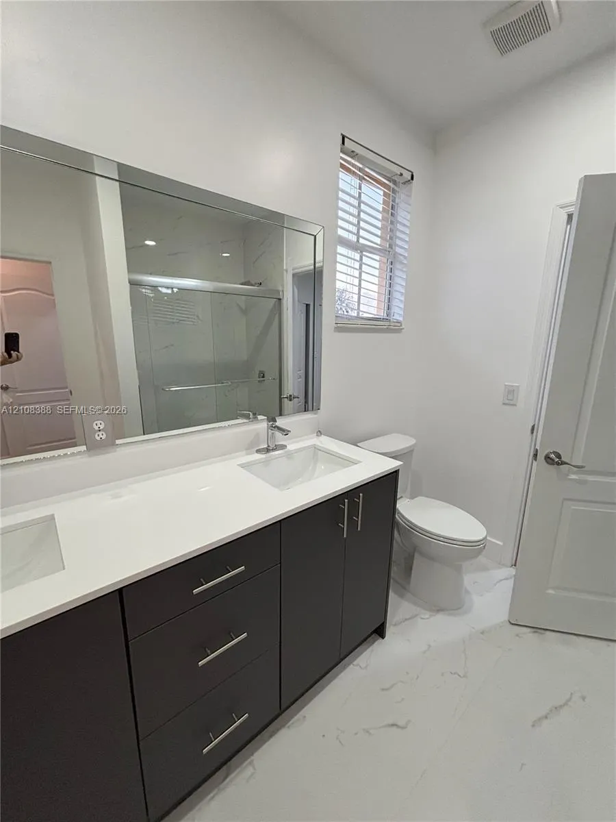 2122 SW 151st Place