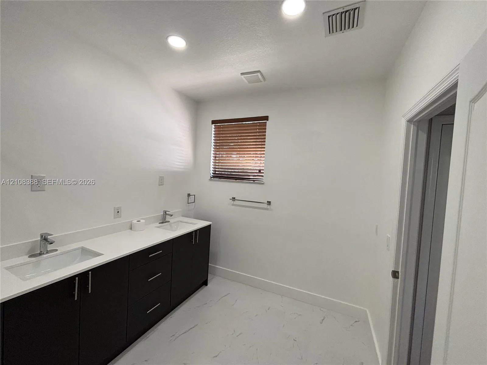 2122 SW 151st Place