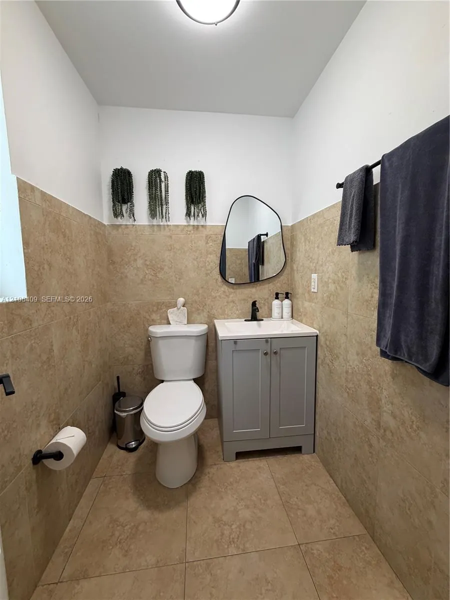 747 E 19th Street #2