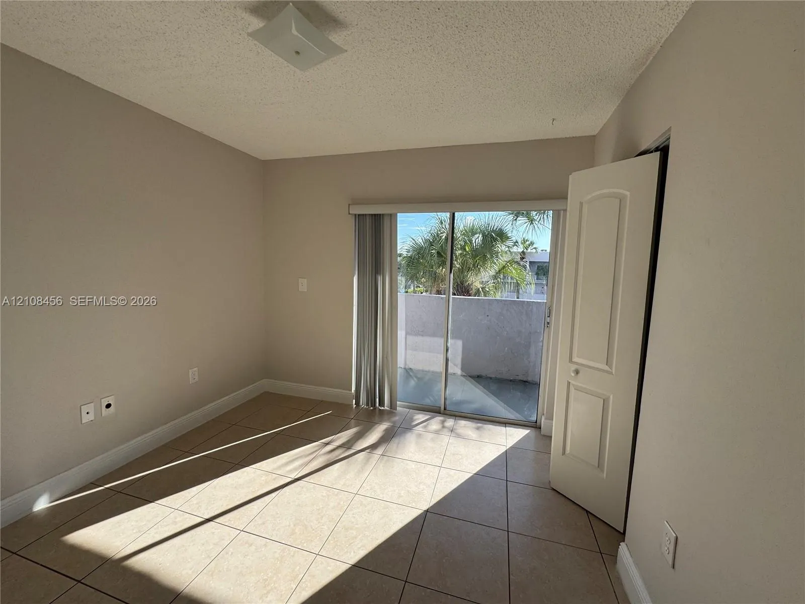 2750 W 76th Street #212