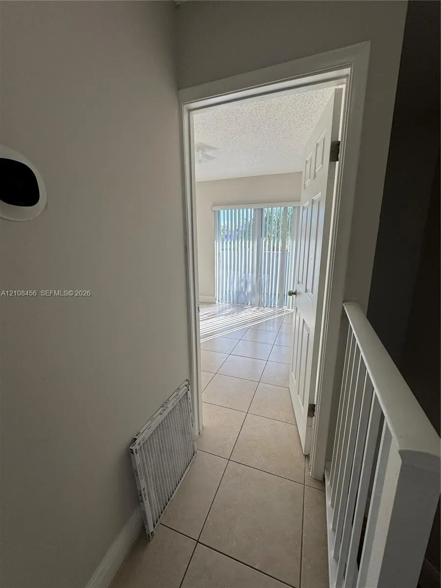 2750 W 76th Street #212