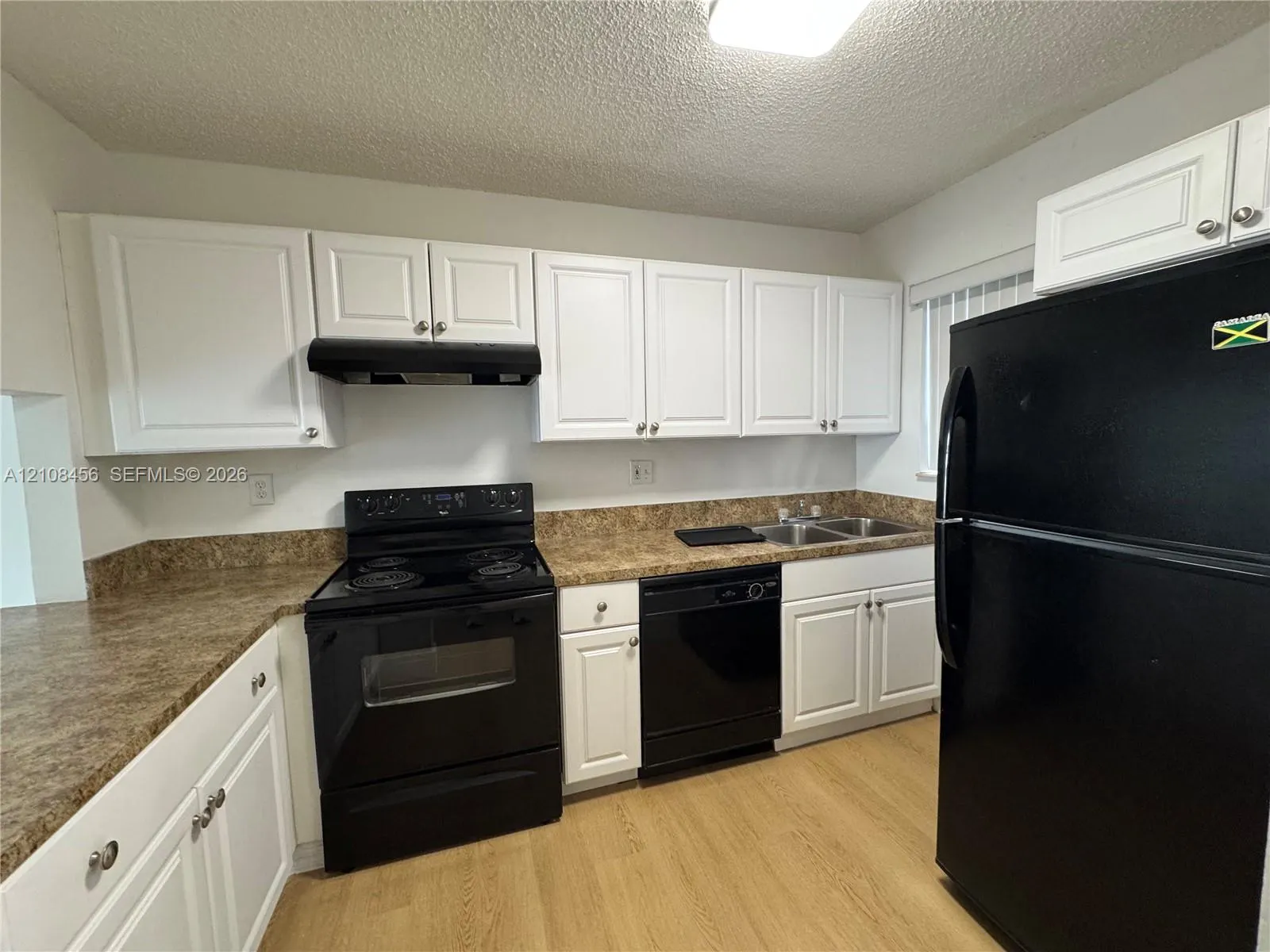 2750 W 76th Street #212