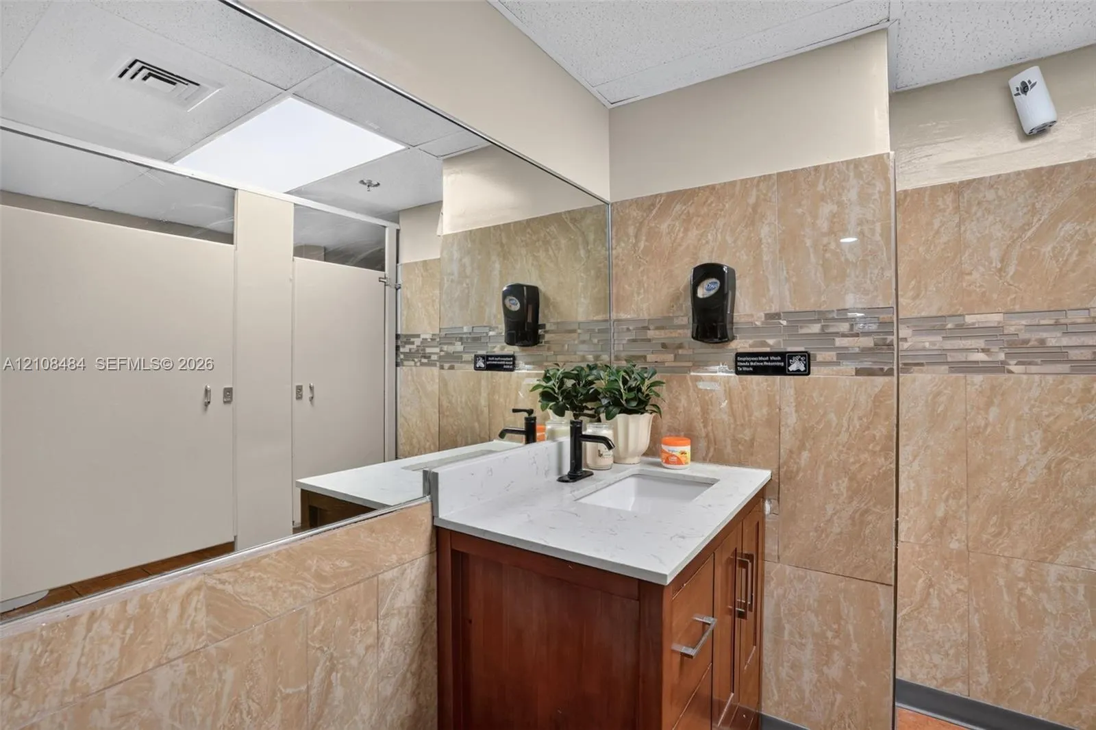 Turnkey Restaurant For Sale – Sunrise!