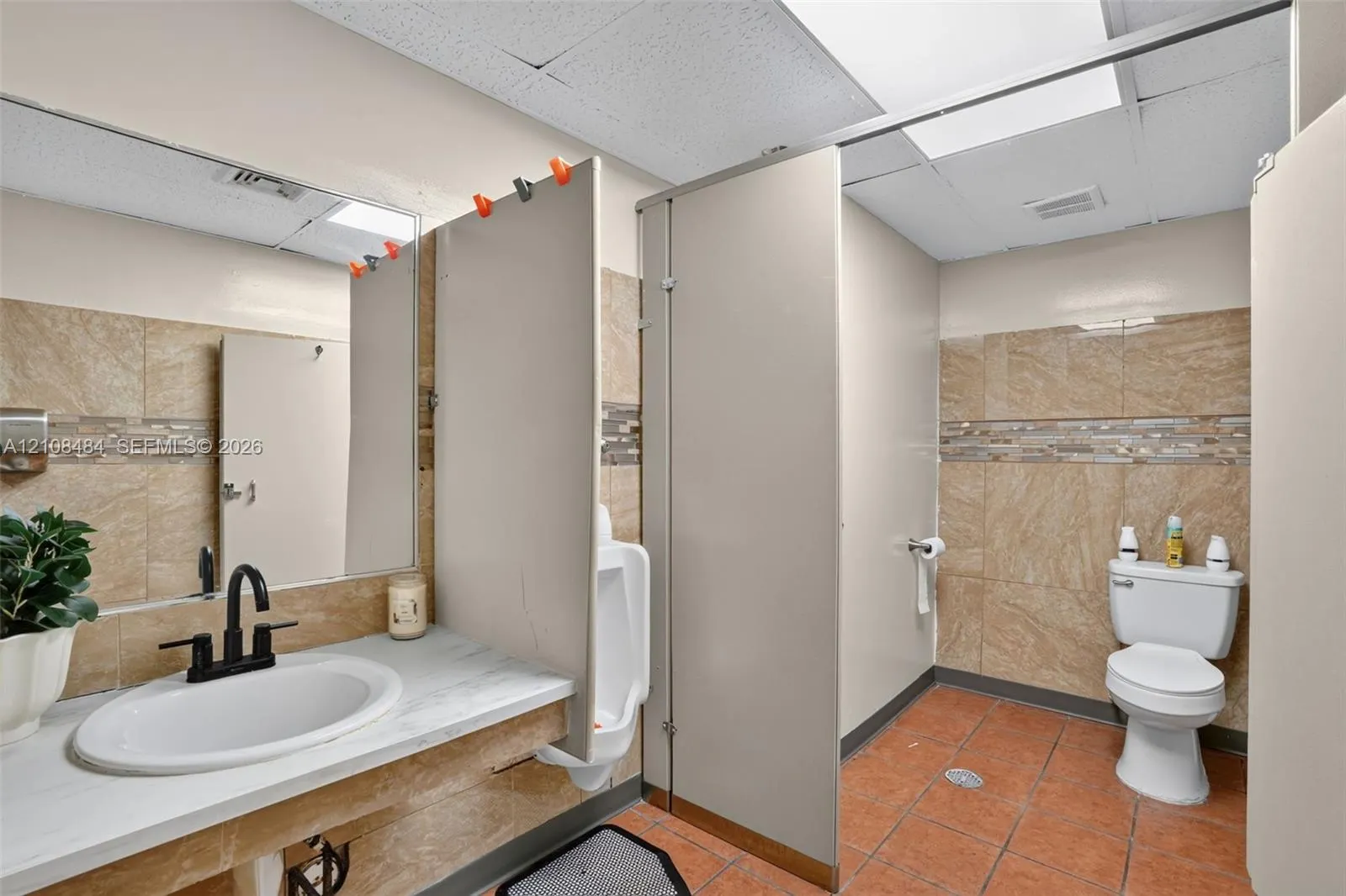 Turnkey Restaurant For Sale – Sunrise!