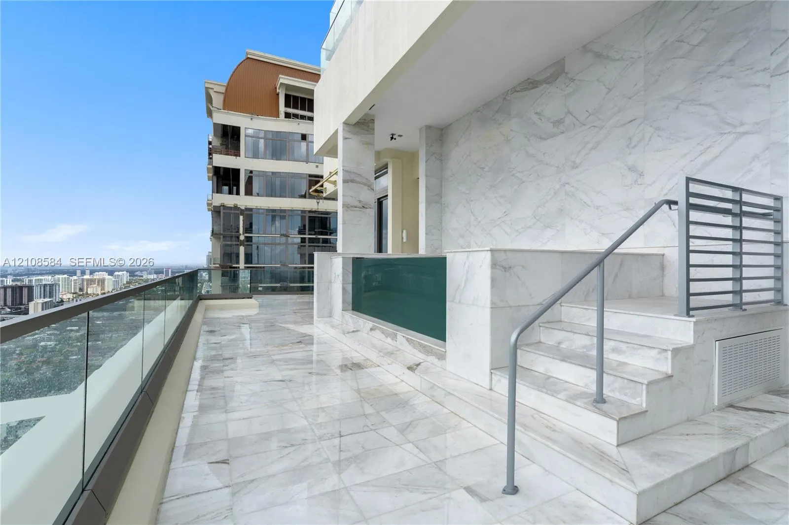 17901 Collins Avenue #Ph4705