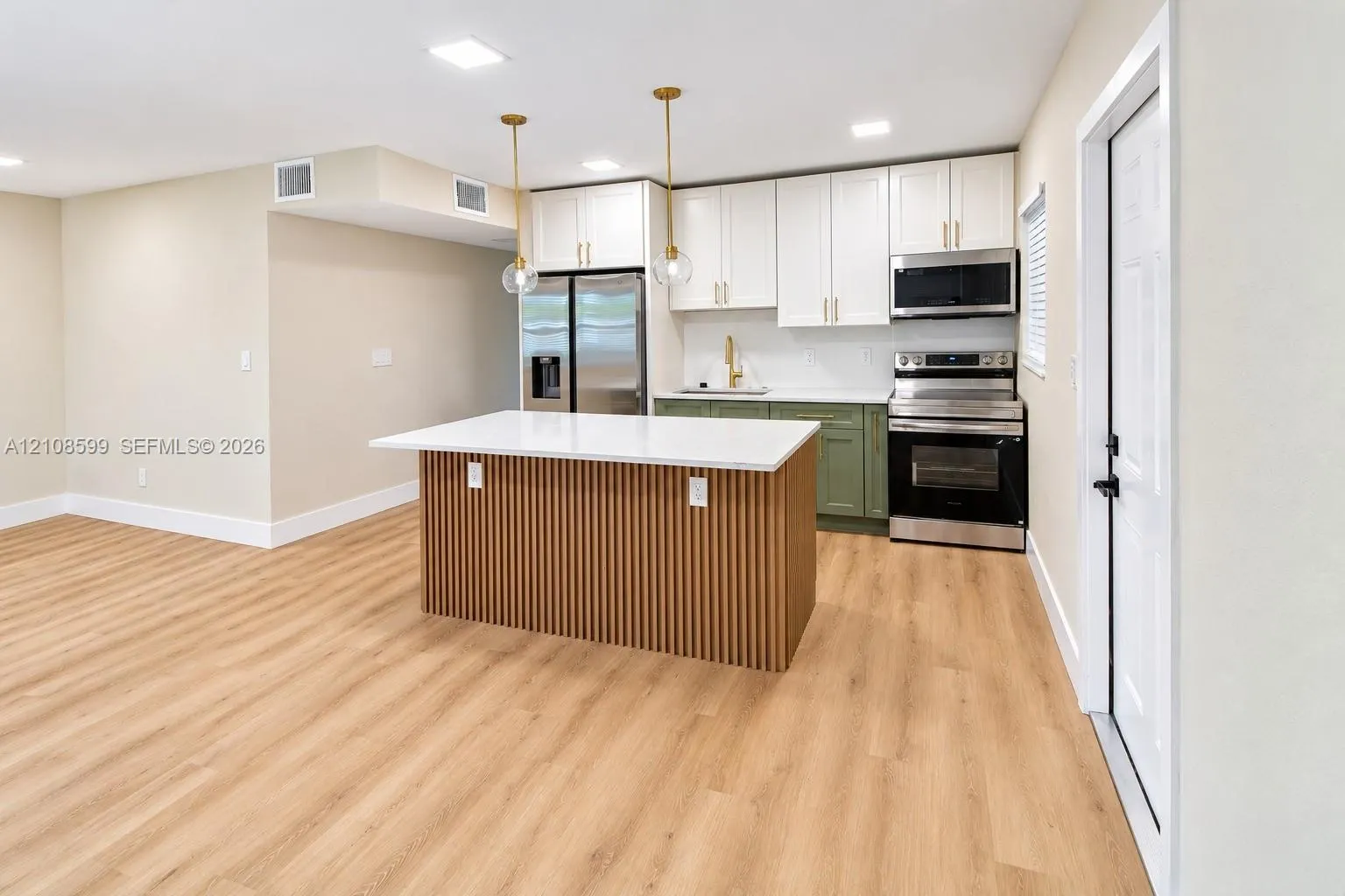 948 NW 14th Court