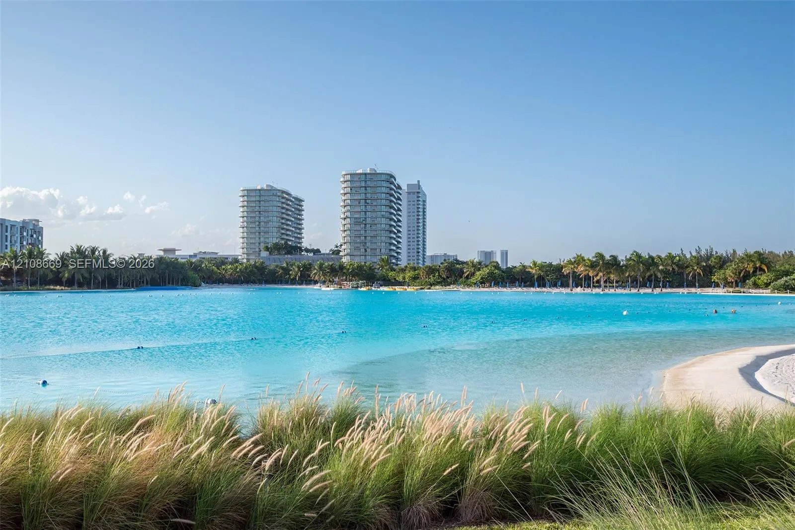 2411 Laguna Circle #1605
